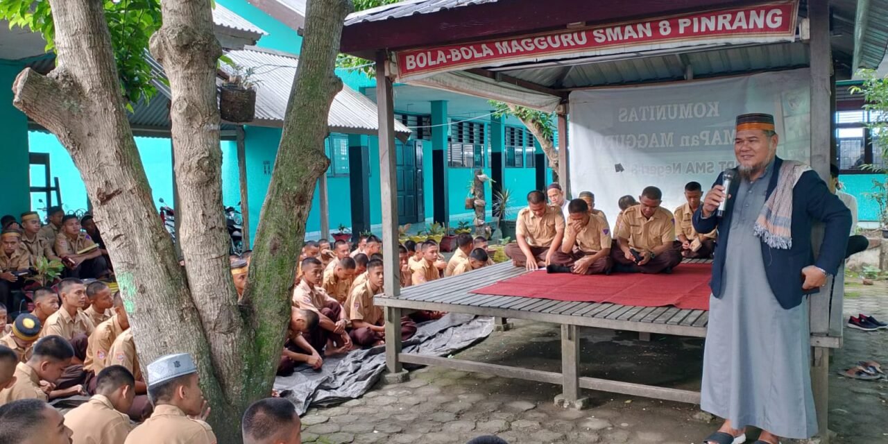 Memperkuat keislaman, SMAN 8 Pinrang kembali mengadakan Tabligh Akbar